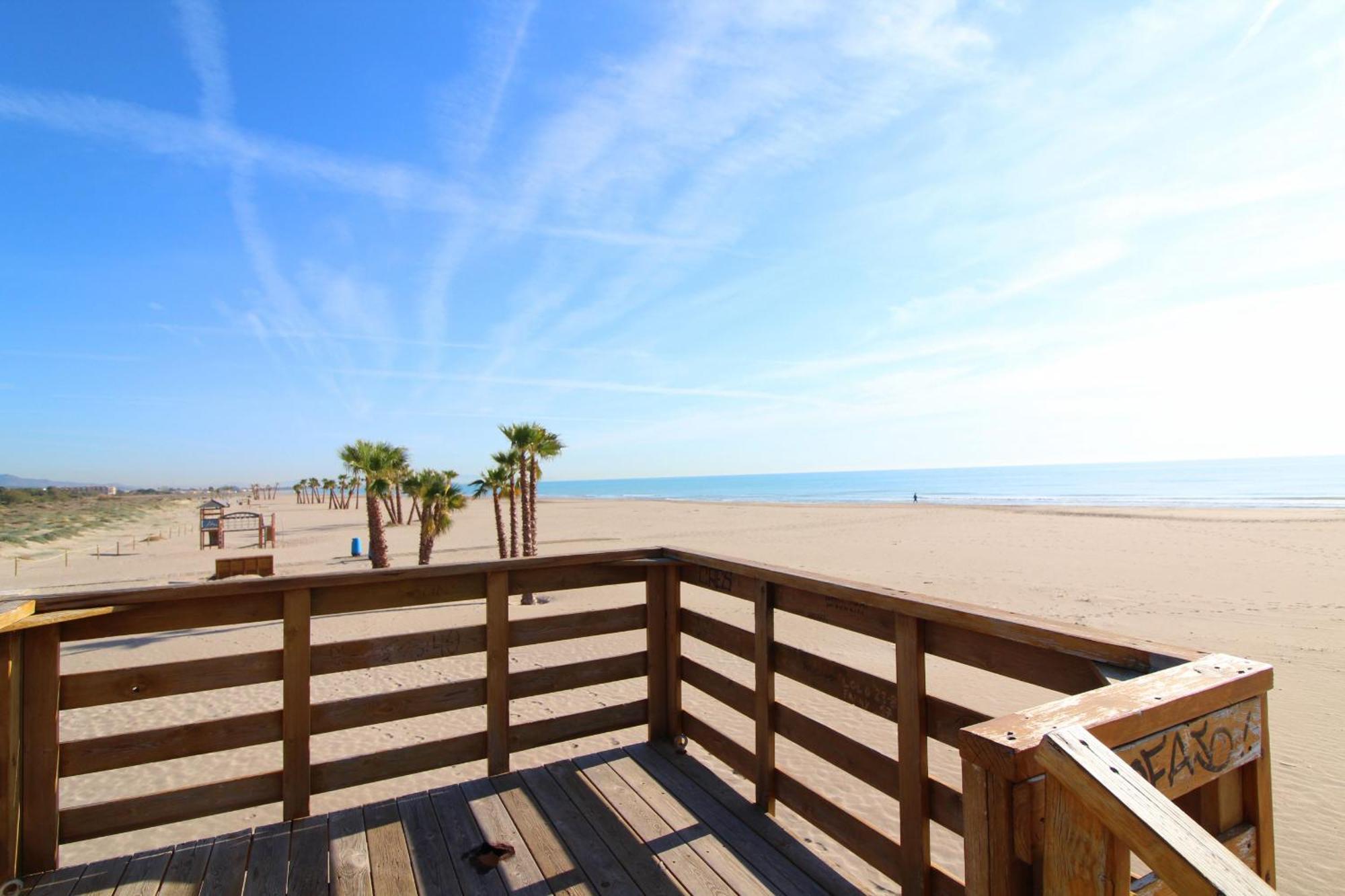 Global Properties, Apartamento En Primera Linea De Playa En Canet Canet d'En Berenguer Exterior foto