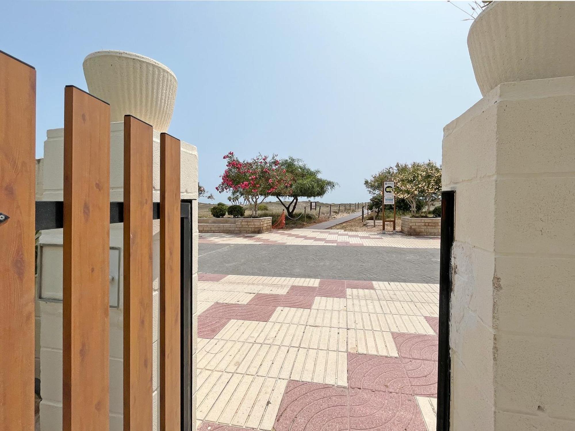 Global Properties, Apartamento En Primera Linea De Playa En Canet Canet d'En Berenguer Exterior foto