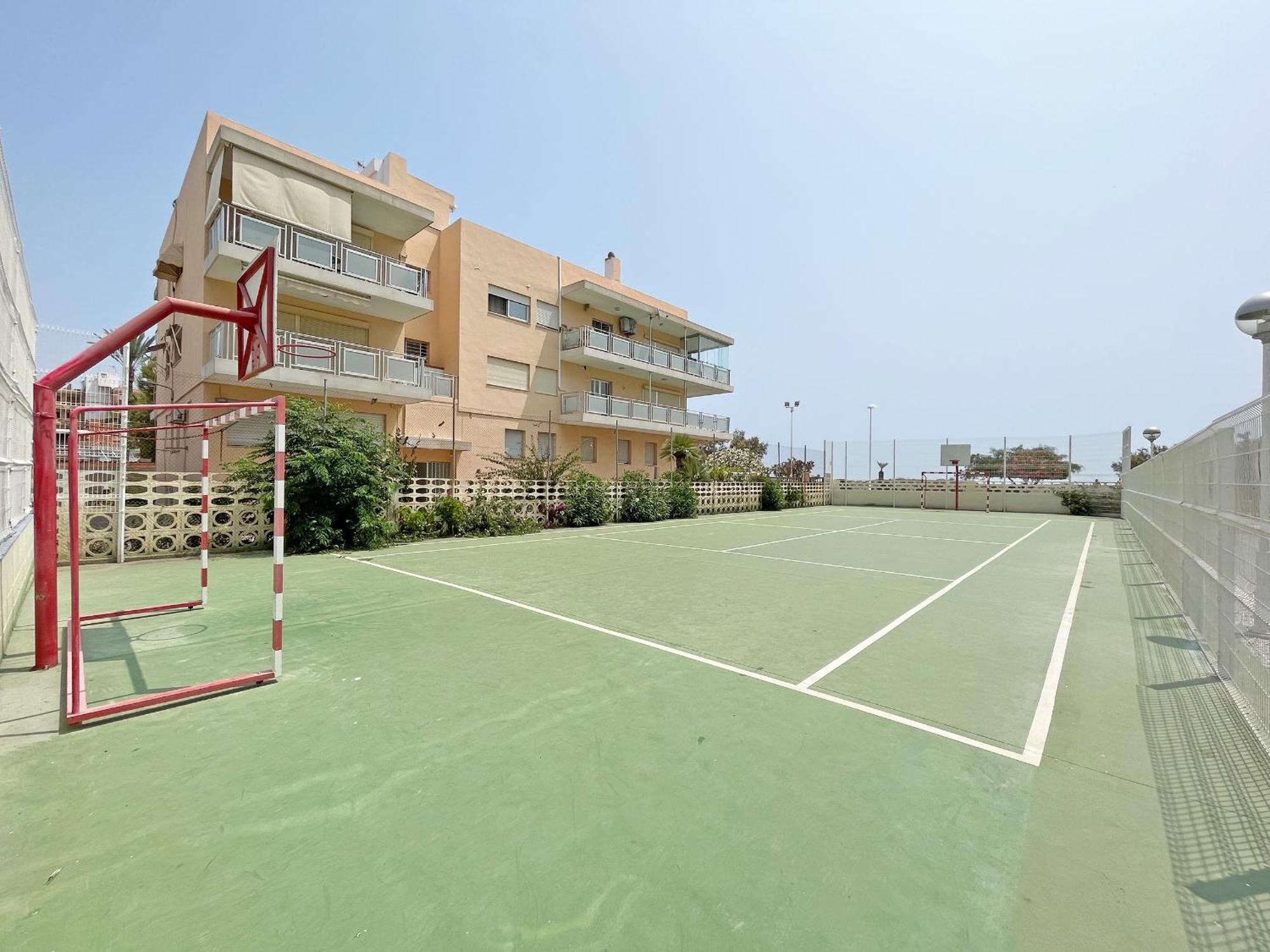 Global Properties, Apartamento En Primera Linea De Playa En Canet Canet d'En Berenguer Exterior foto