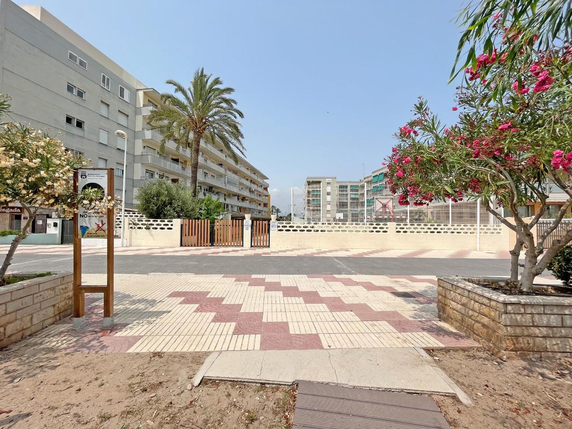 Global Properties, Apartamento En Primera Linea De Playa En Canet Canet d'En Berenguer Exterior foto